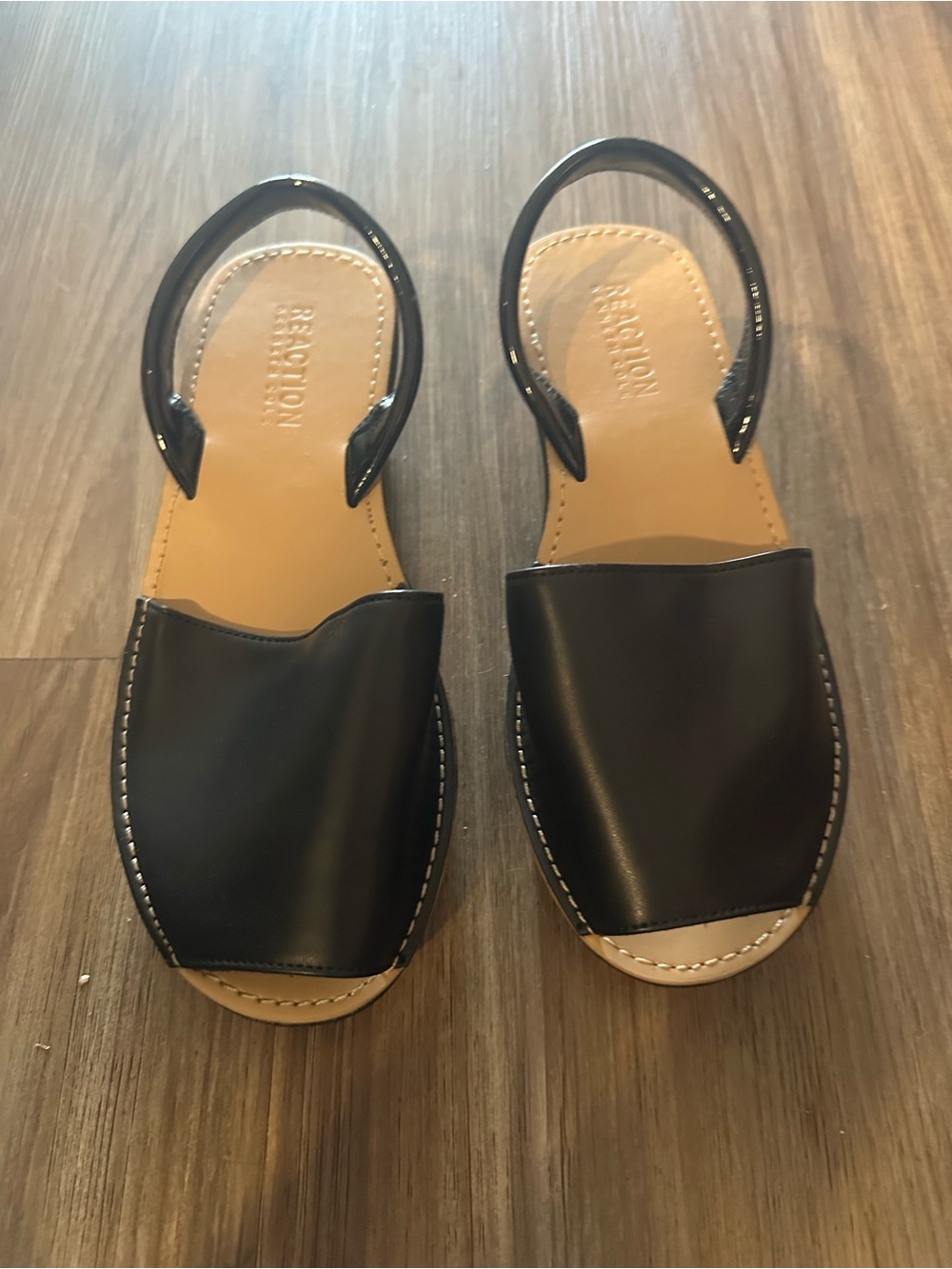 Kenneth Cole Reaction Black Leather Open-Toe Slingback Sandals